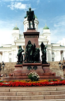 Памятник Александру II в Хельсинки